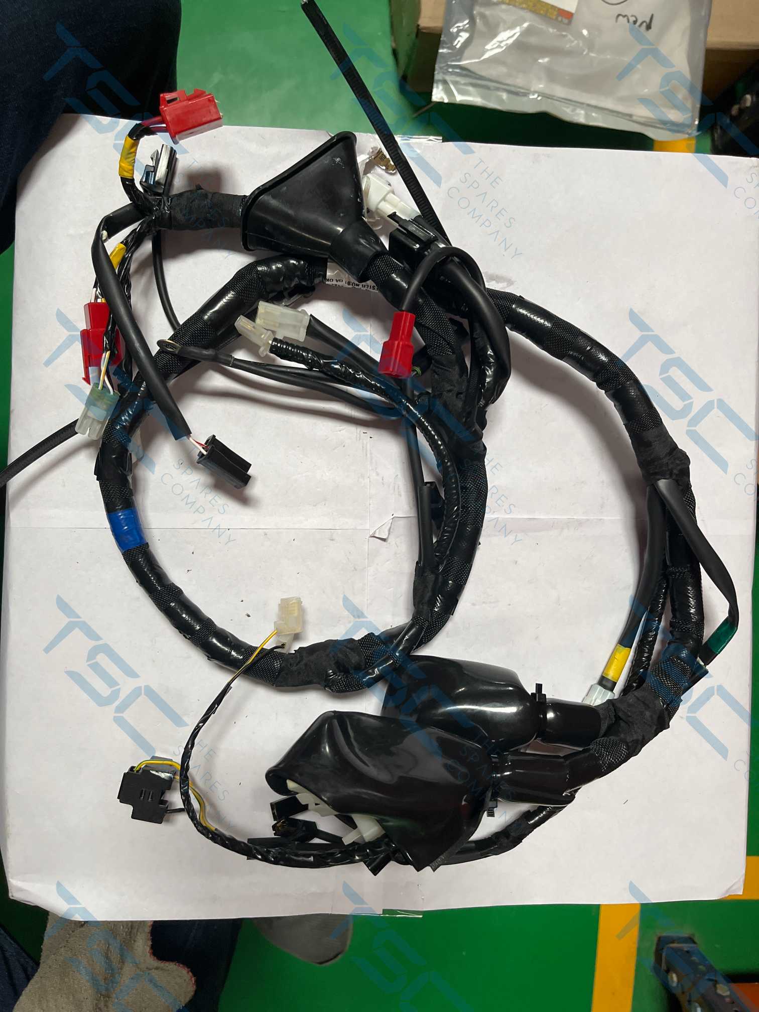 HARNESS,MAIN (PS1040422)('1040422) – The Spares Company