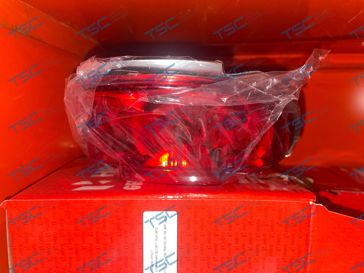 UNIT TAIL LIGHT(W/O BULB)