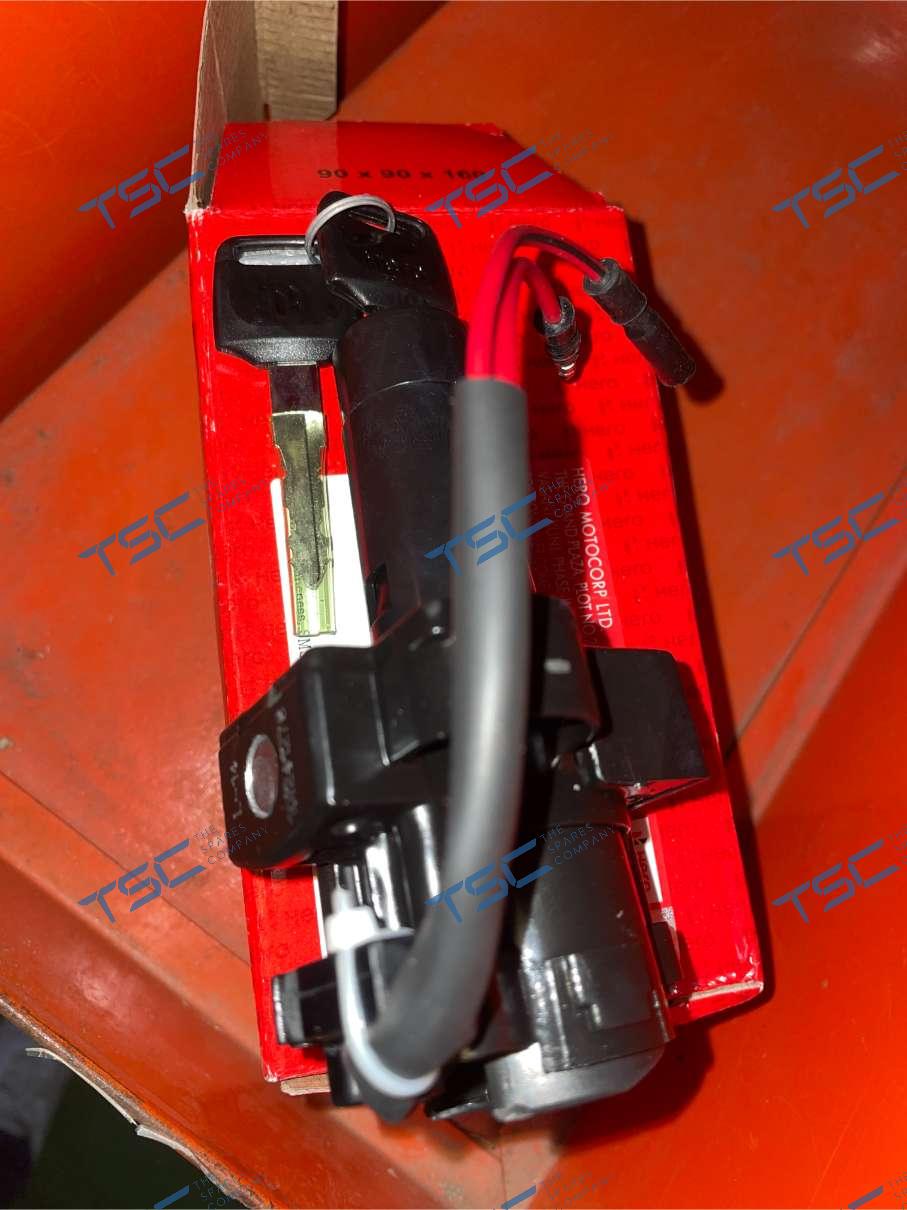 SWITCH Assembly. COMB & LOCK(35100AAMH00S)