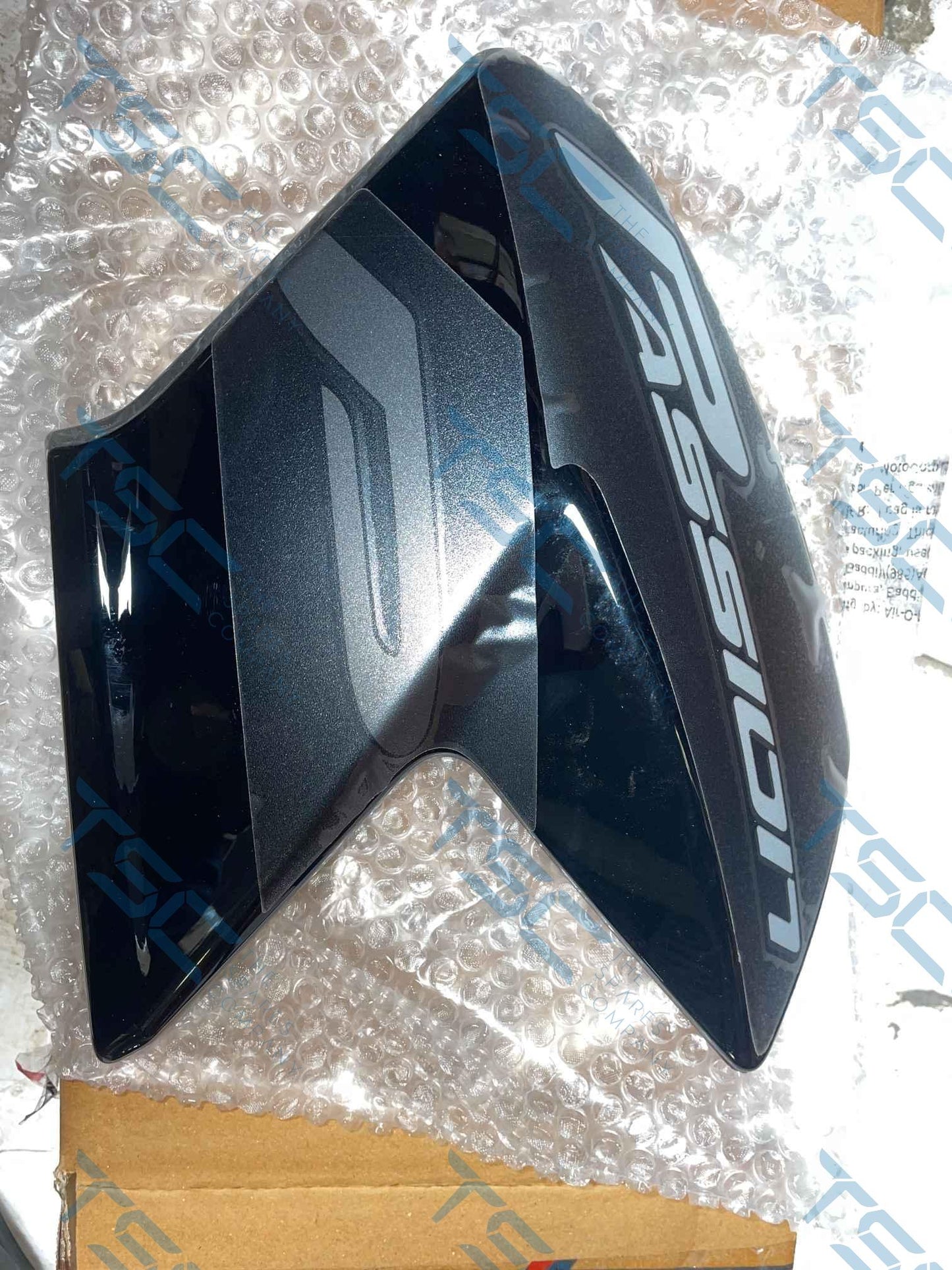 SHROUD LH BLACK NH 1(50300AAC800YS)