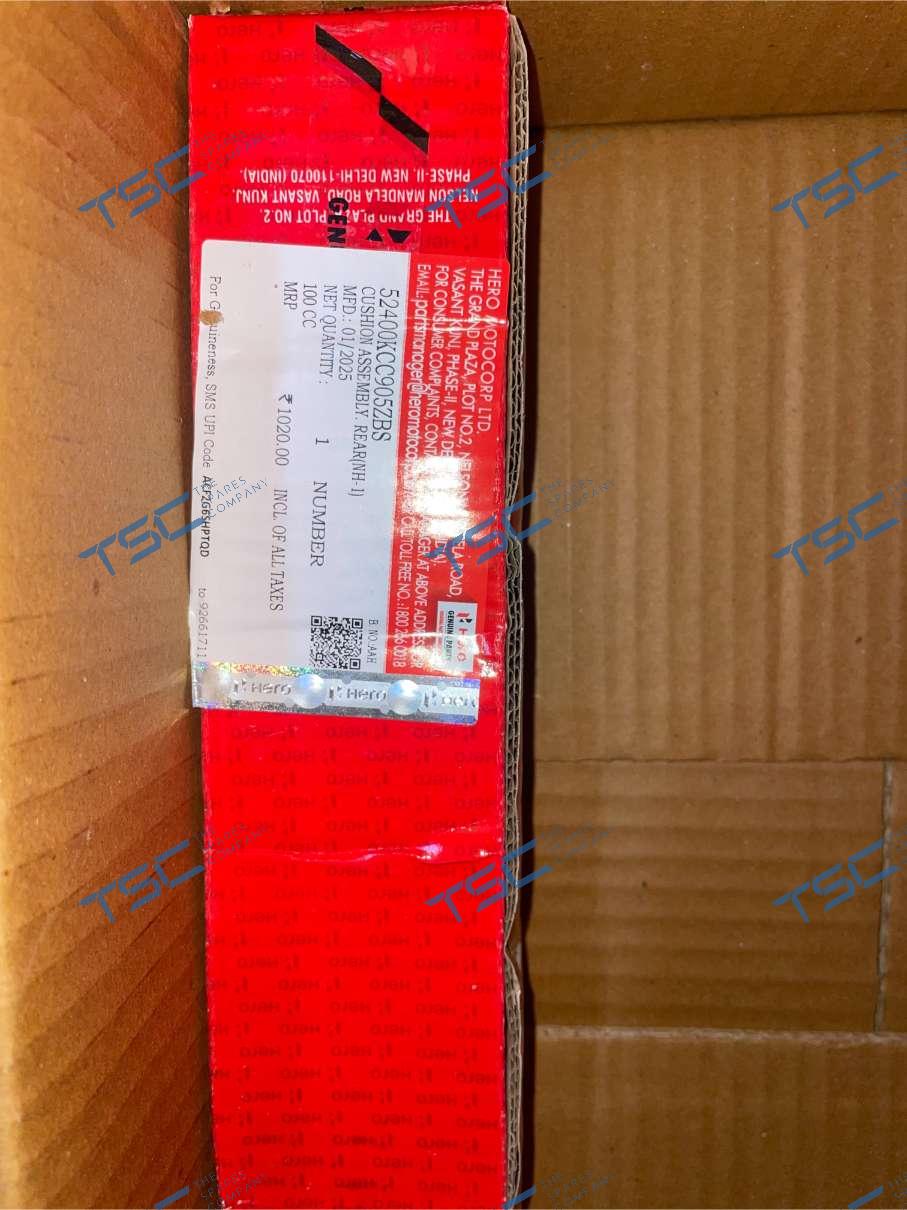 CUSHION ASSY. RR. (BLACK)