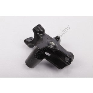 HERO GENUINE-BRACKET, HANDLE LEVER(53172KRC900S) – The Spares Company