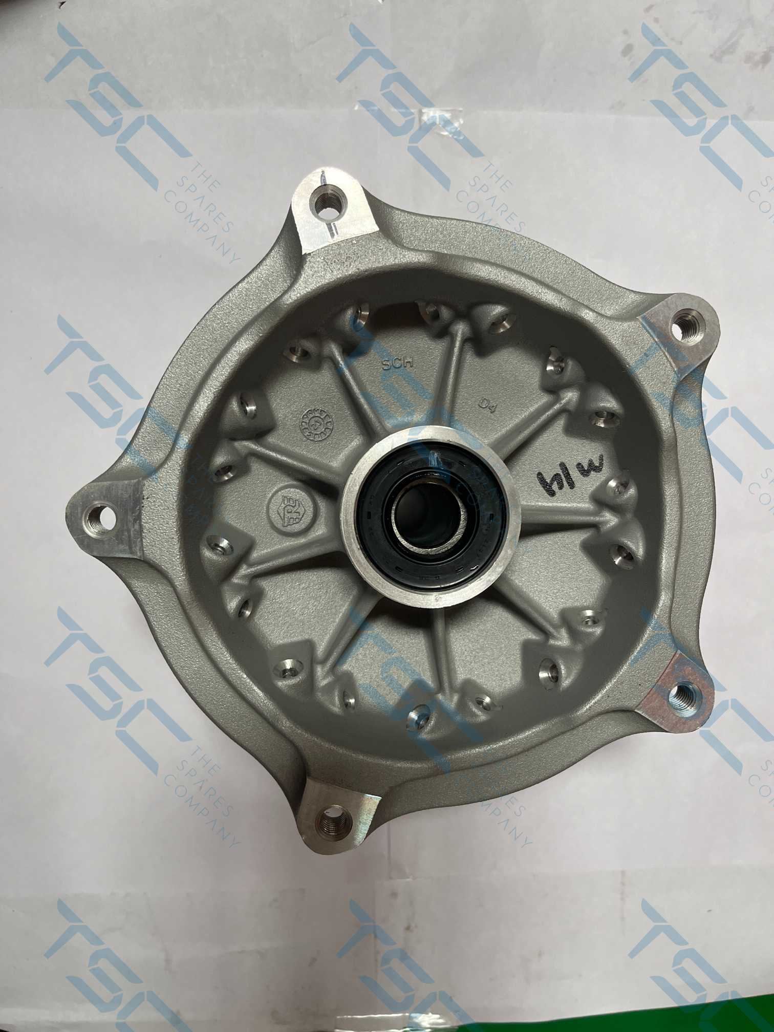 ROYAL ENFIELD_FRONT HUB ASSY-SILVER