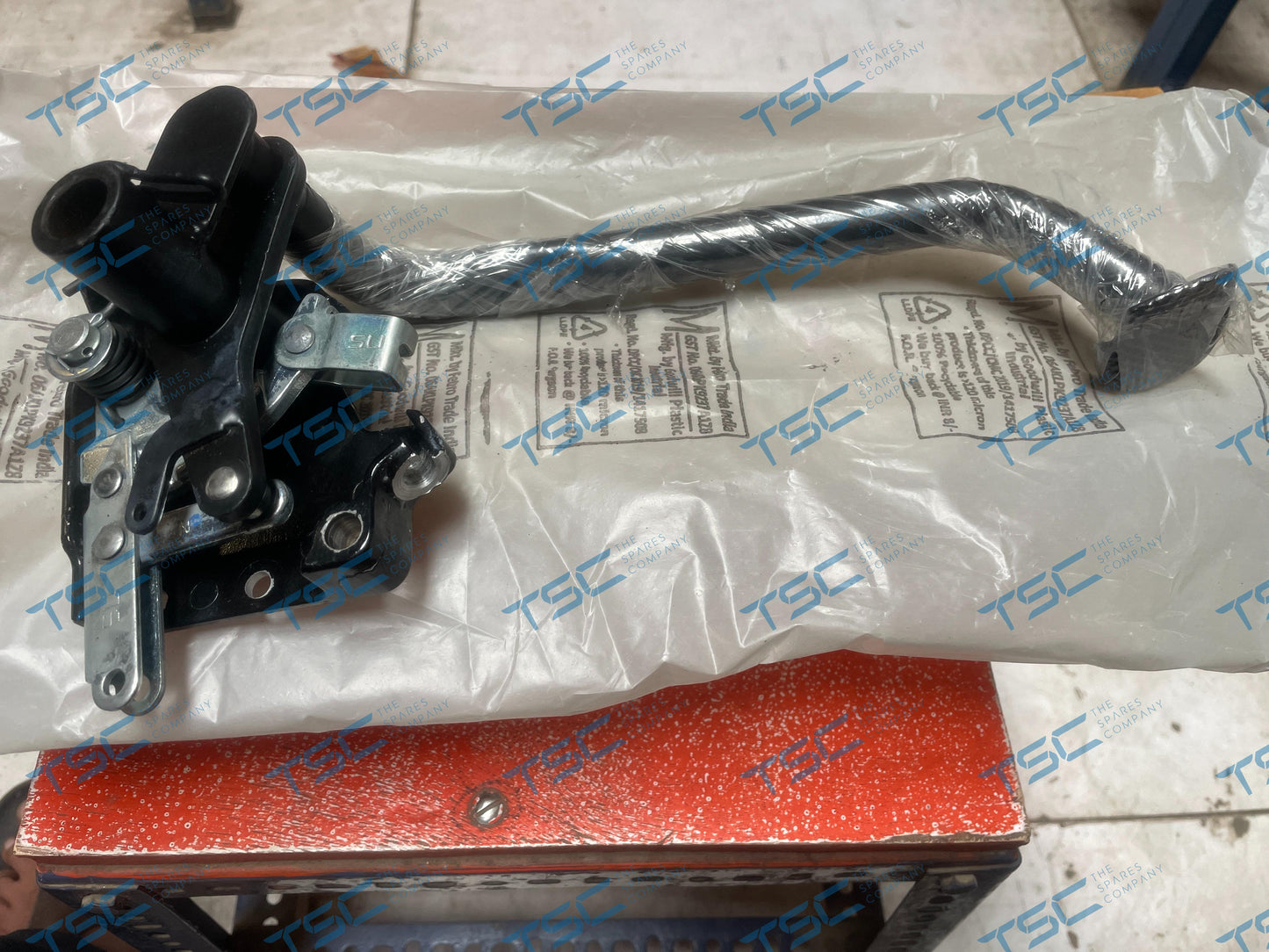 RR BRAKE PEDAL AND ROD SUB ASSY