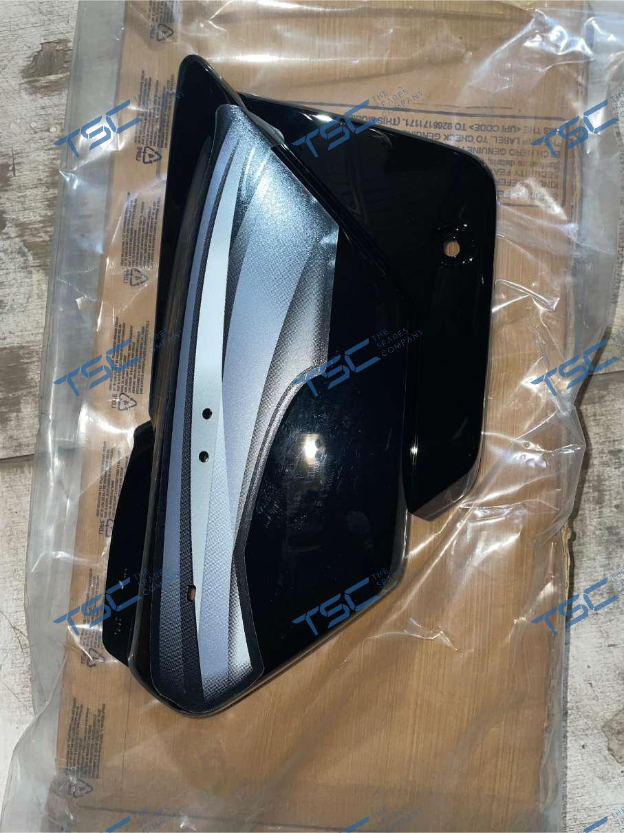 R SIDE COVER (NH-1(T2))