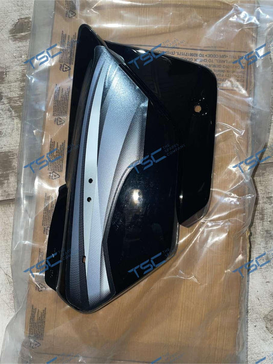 R SIDE COVER (NH-1(T2))