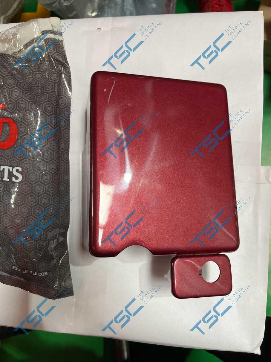 COVER - BATTERY C5 MAROON